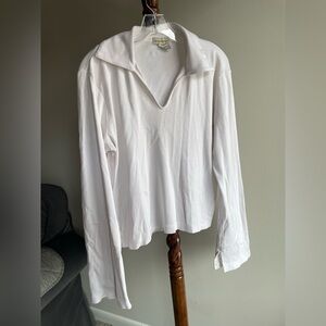 Banana Republic Cream V-Neck Long Sleeve Shirt